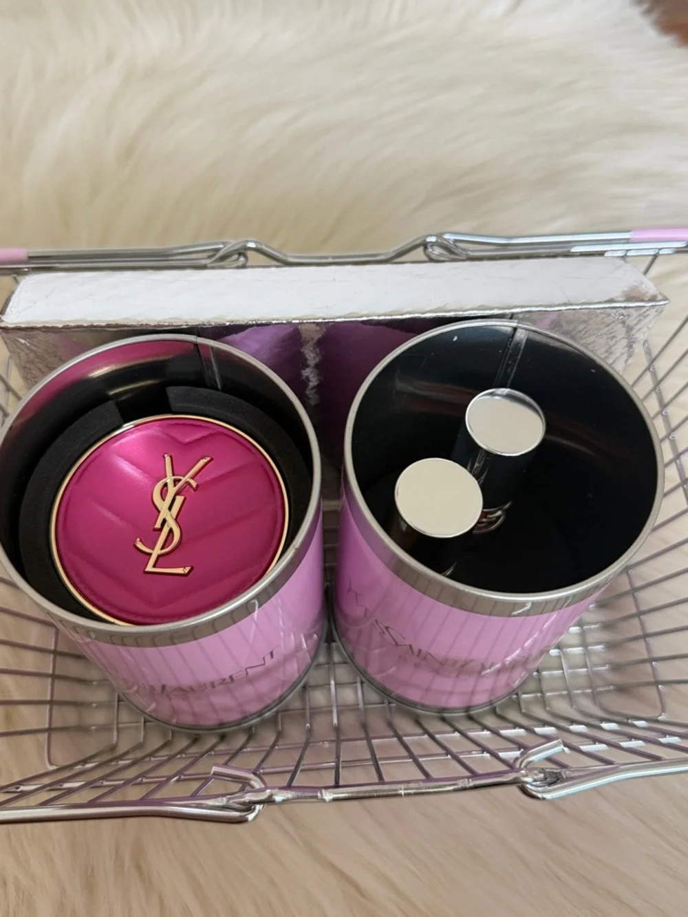 YSL Beauty PR make me blush fuchsia fizz, loveshine gloss, candy glaze lip gloss - Picture 2 of 13